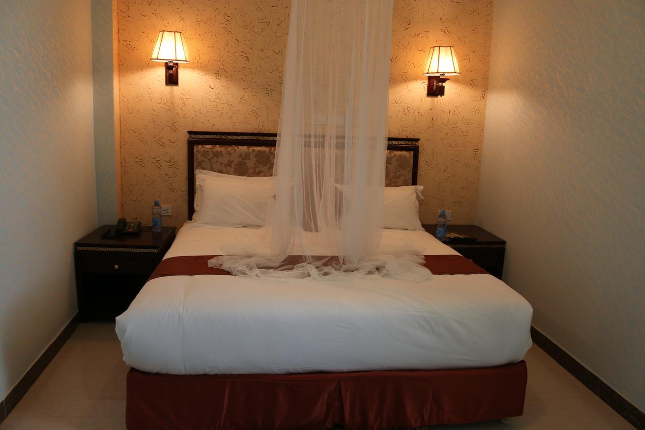 Solyana Hotel Bahir Dar Exterior foto
